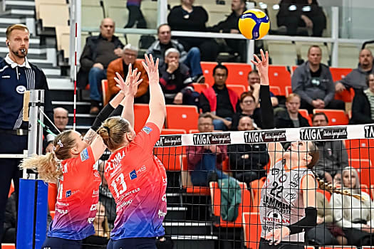 volleynetwork international - athletes - action picture - volleyball professional ella peltomaa blocking