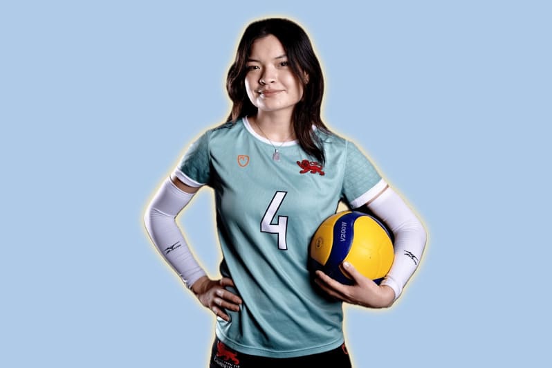 julianna nowaczek marking a new chapter in her career with volleynetwork international