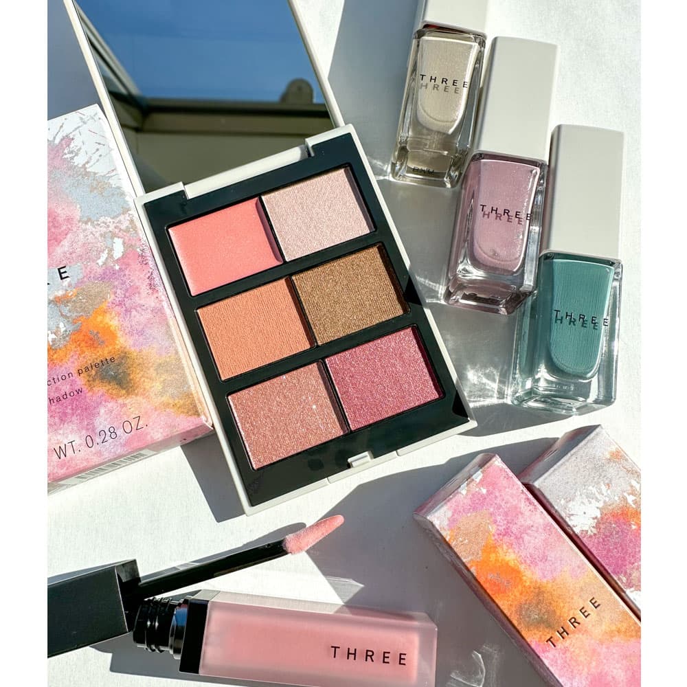 アイシャドウ　春コレクション2023 0208_threesp_eye.jpg