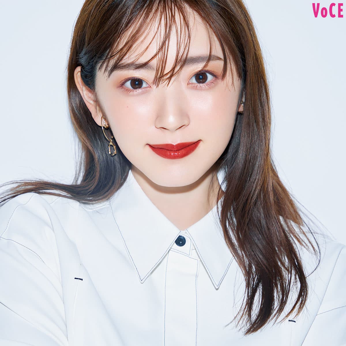 シャネルの赤リップがきいた【レディなメイク】／5日目【鈴木愛理の春