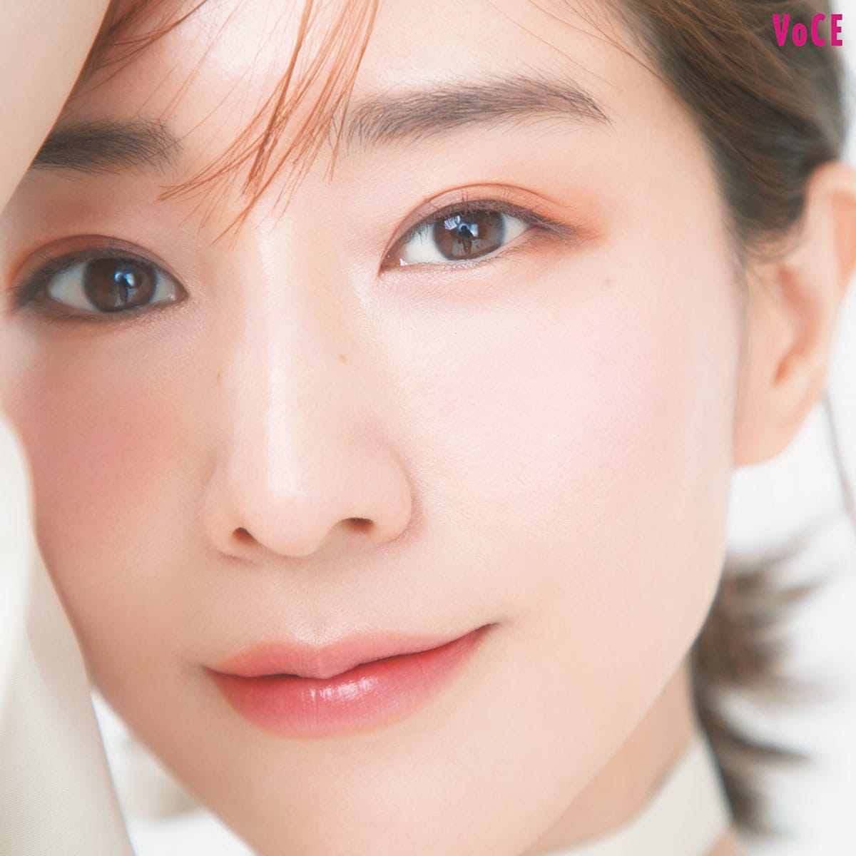 オレンジ目元】で顔全体の透明感をUPさせる方法！【みな実買いコスメ