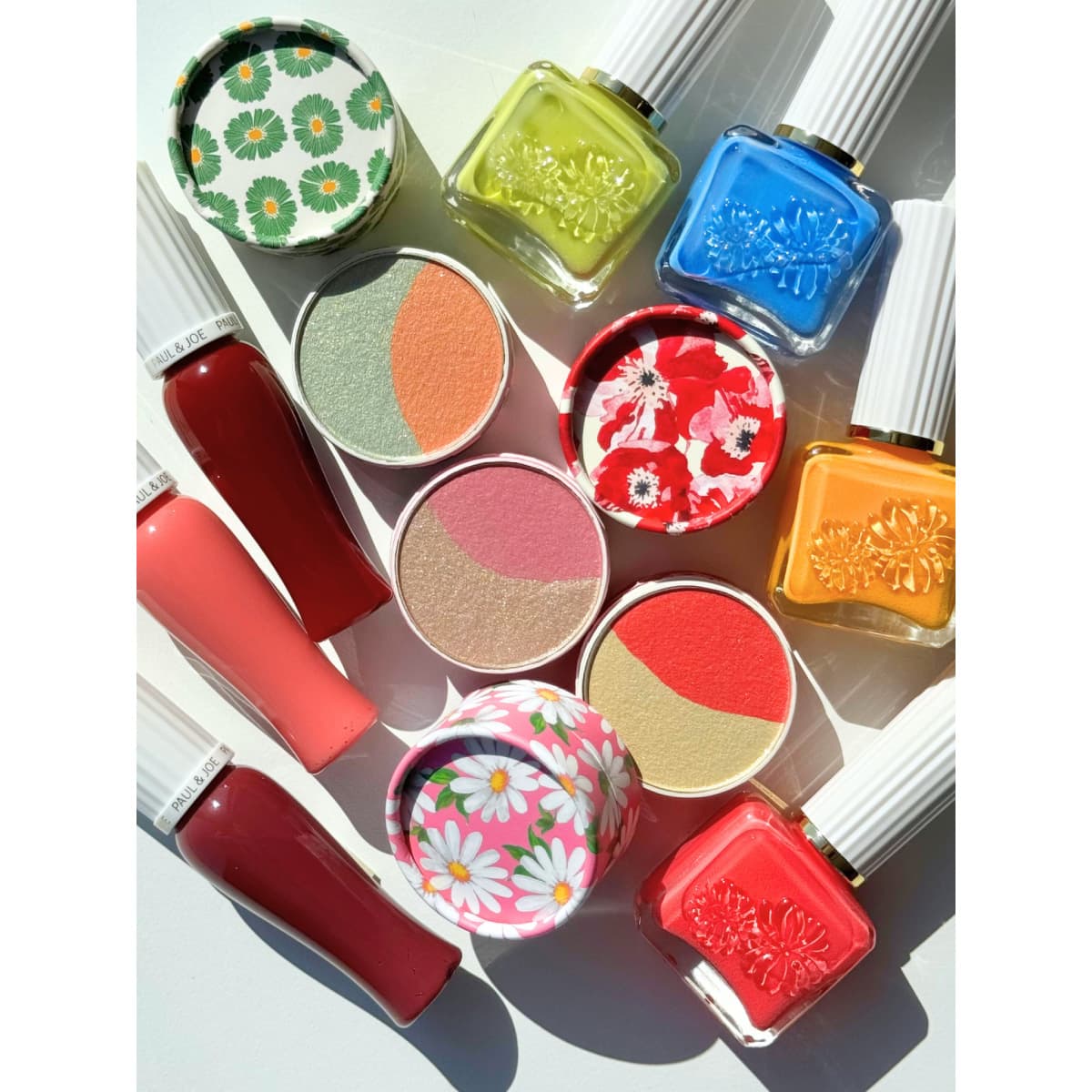 ポール ＆ ジョーの夏コスメ2026】みずみずしくカラフルな夏