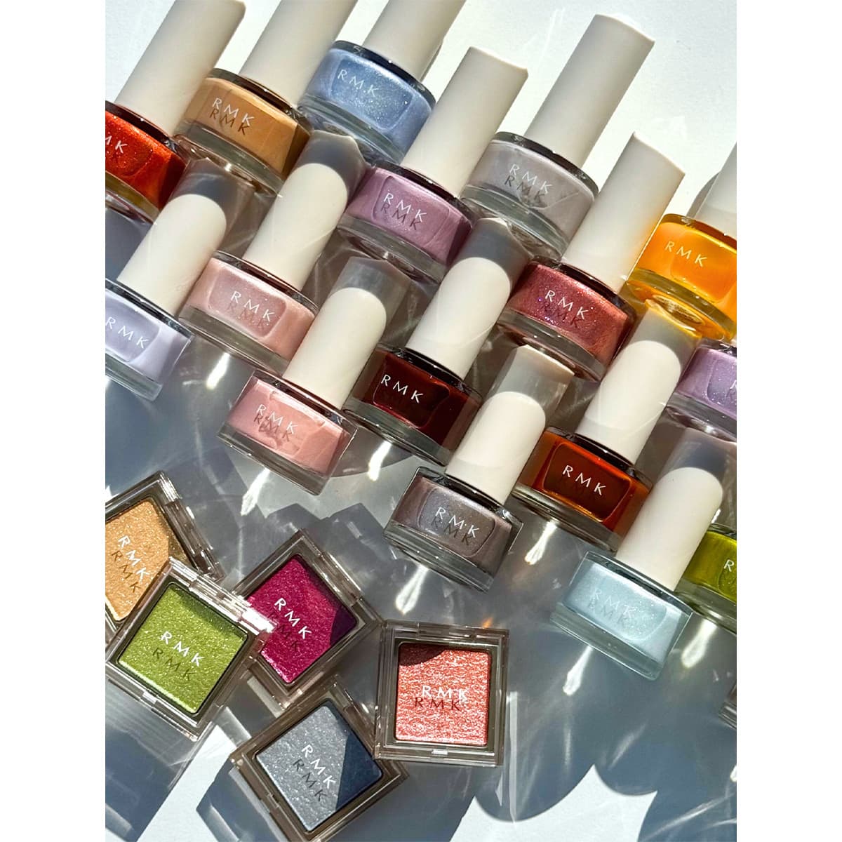 RMKの夏コスメ2026】塗りやすさ・速乾性がアップ！軽やかな透け感と