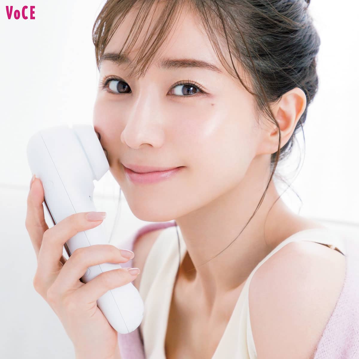 田中みな実さんも愛用中！最新美顔器パスリルで美肌と小顔をメイク[PR 