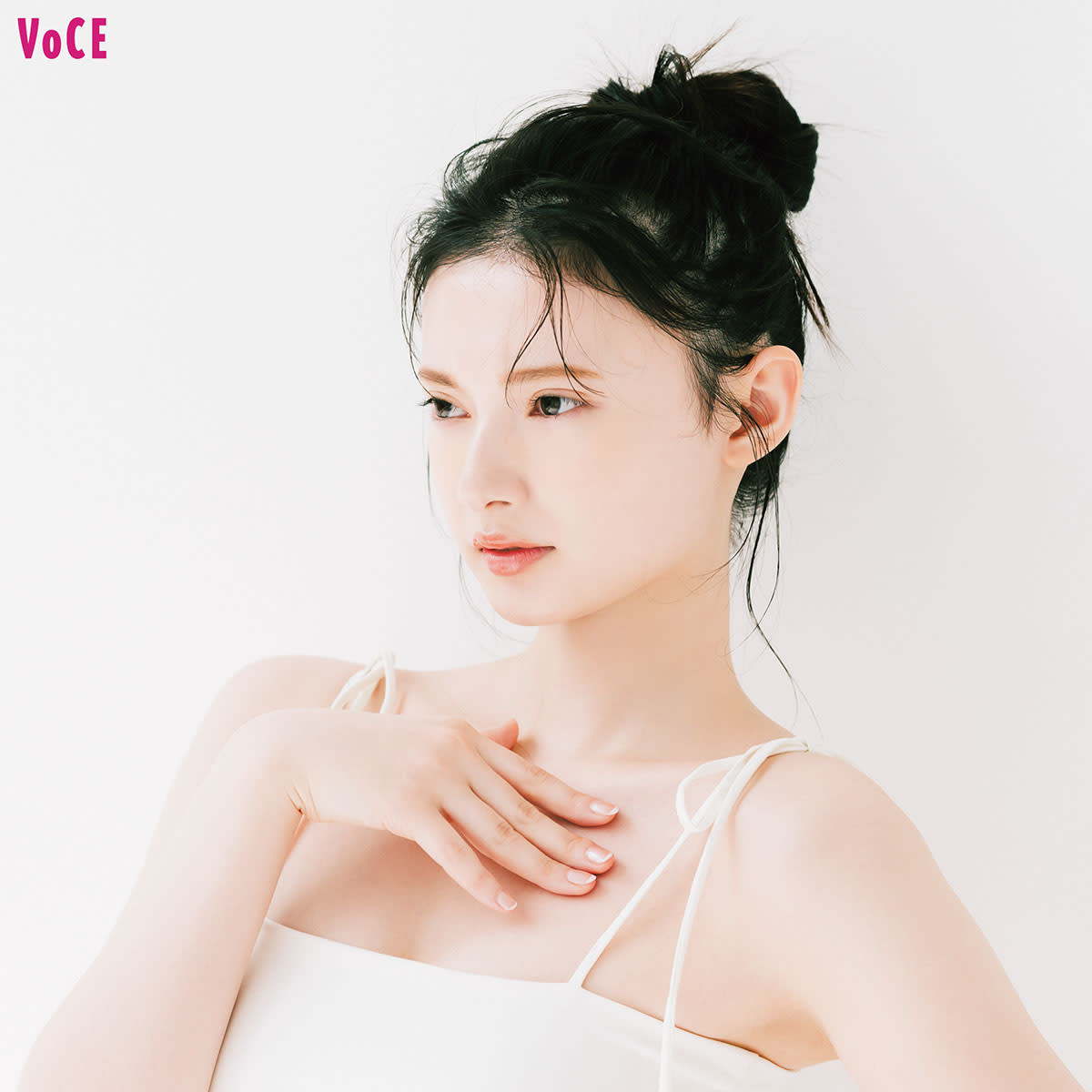 豊胸手術なしで胸を大きくする方法？【バストの疑問】をプロが解決【夏 