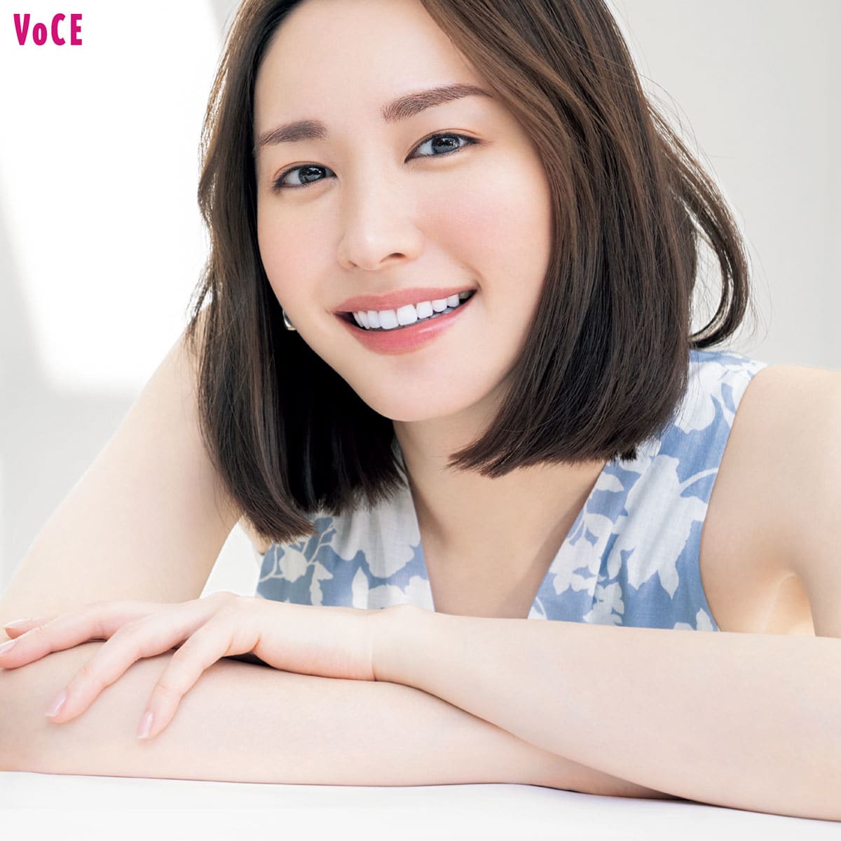 植物の力で透明感を】新垣結衣さんの美肌に学ぶ！雪肌精の「透明感