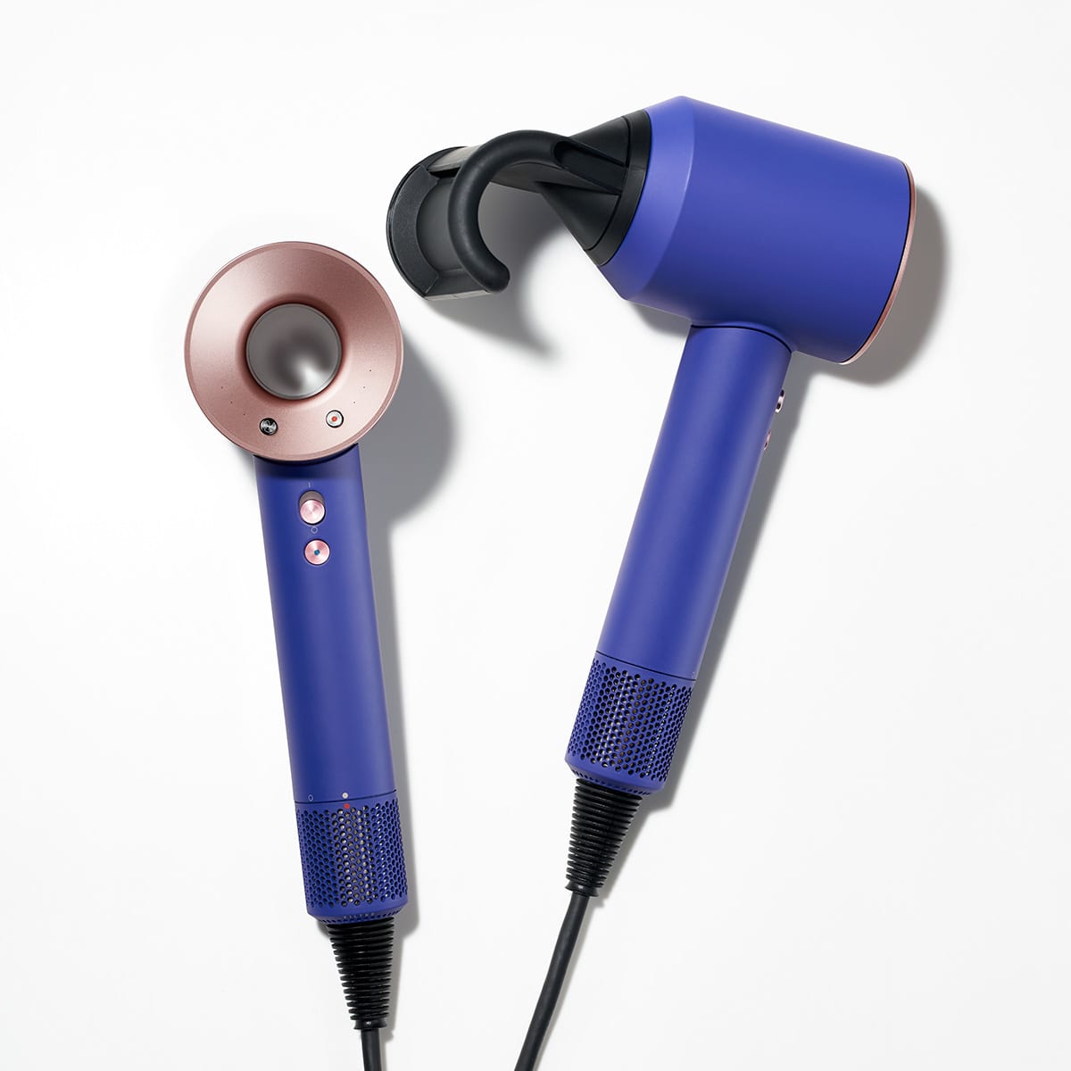 【ジャンク品】Dyson Supersonic ヘアドライヤー 青 ヘアードライヤー Dyson supersonic ionic アイアン／ブルー