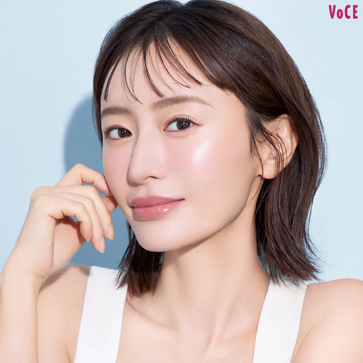 美を更新する“プログレス”発想から生まれた潤いケア】黒KANEBOの美容