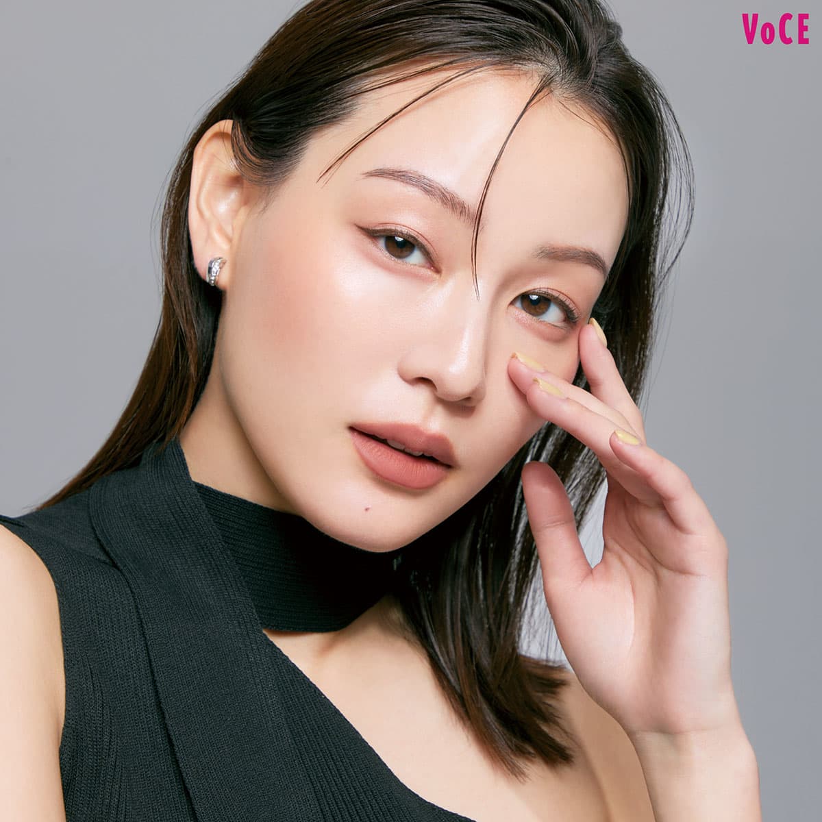 SHISEIDO】のチークでハンサムに！ベスコス受賞コスメで上品顔メイク