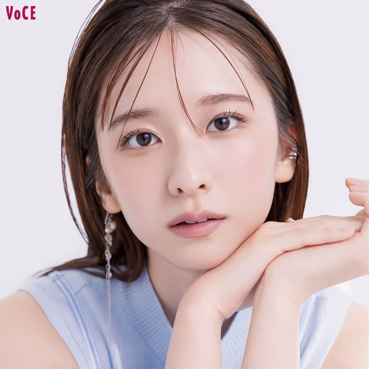 菅原咲月】低彩度のニュアンスベージュで作る「涼しげ立体顔」【2026秋