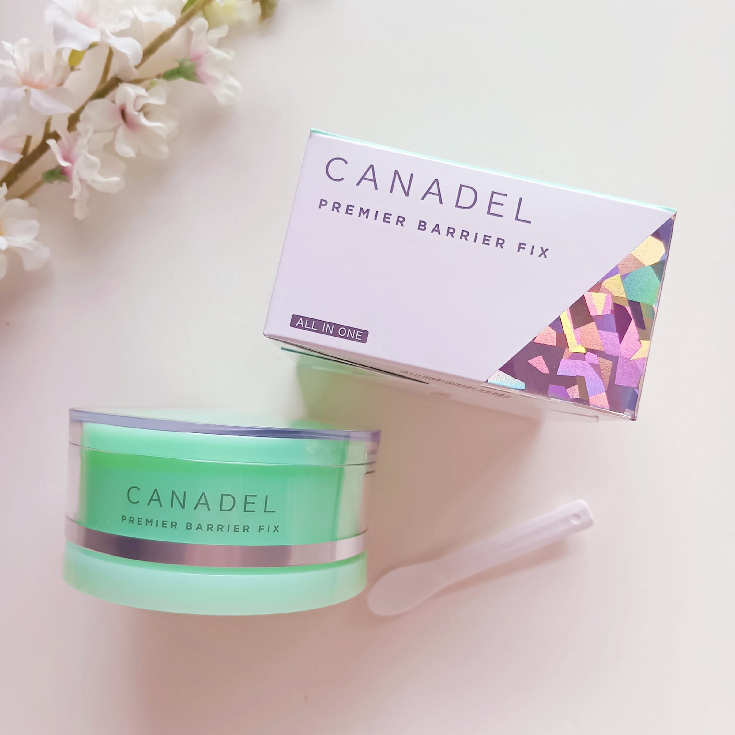 美容好きVOCE会員が使ってみた！CANADEL プレミアバリアフィックスの