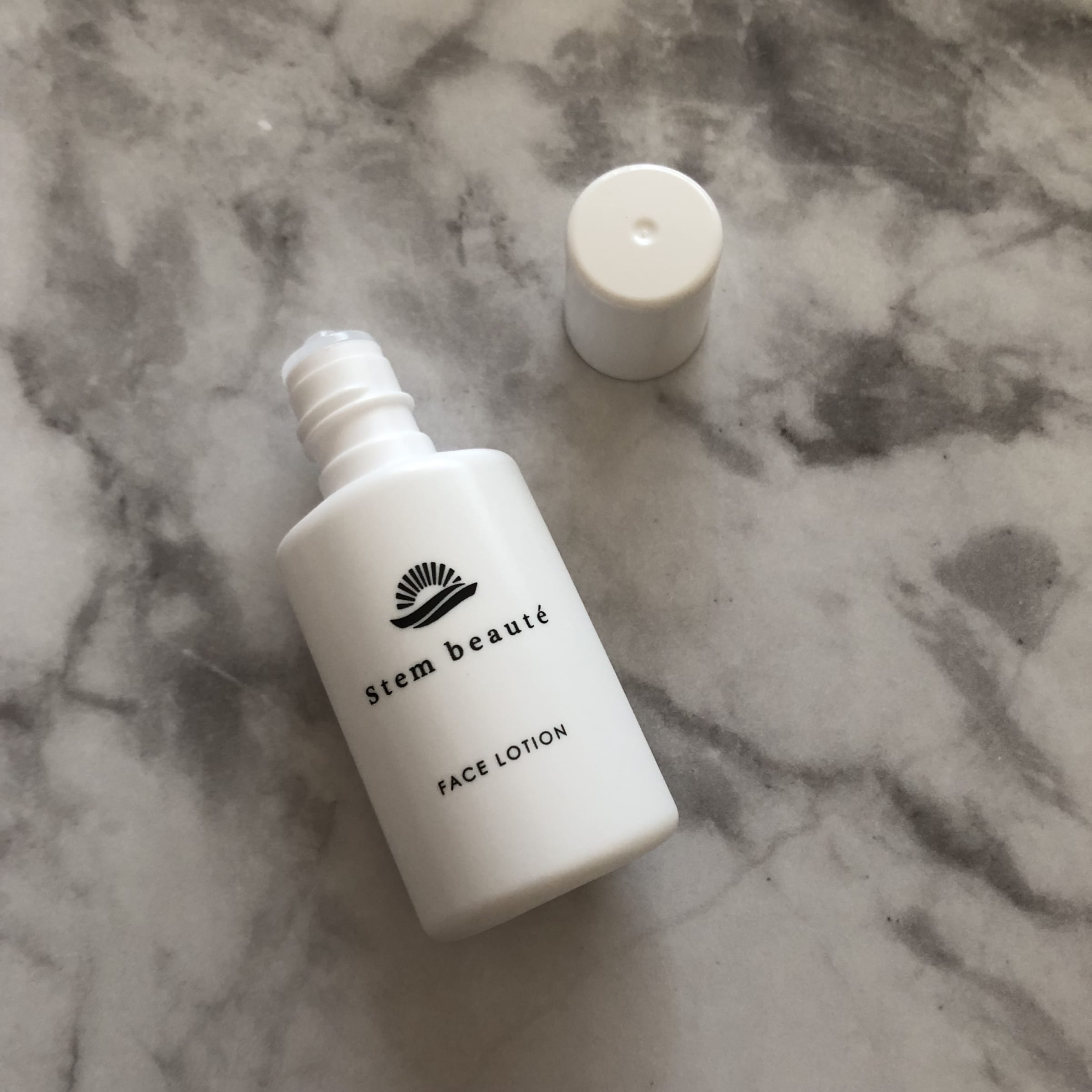 ステムボーテ フェイス&ボディローション StemBeaute 180ml - 【公式