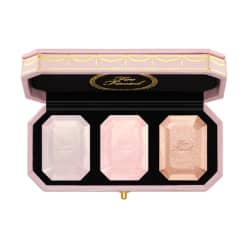 Too Faced】ダイヤモンドハイライターの限定3色パレット!【春 Too Faced】ダイヤモンドハイライターの限定3色パレット!【春