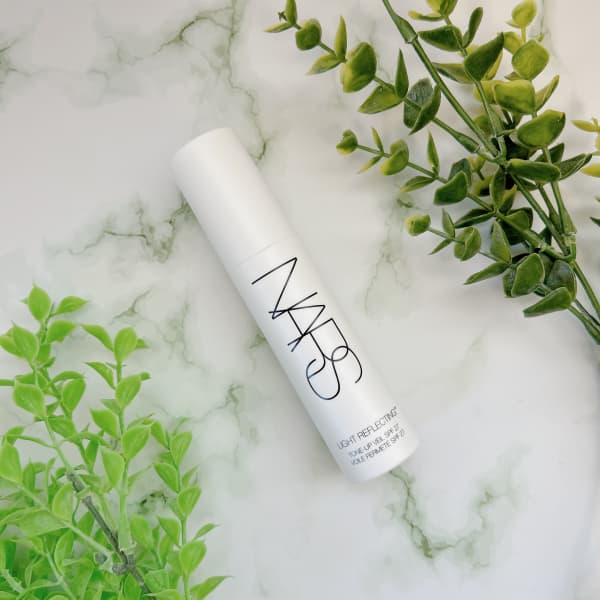 unikoronさんの「NARS ライトリフレクティング トーンアップ