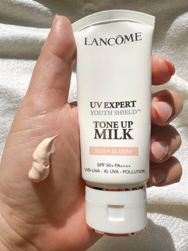 前田多香さんの「ランコム UV エクスペール トーン アップ ローズ N