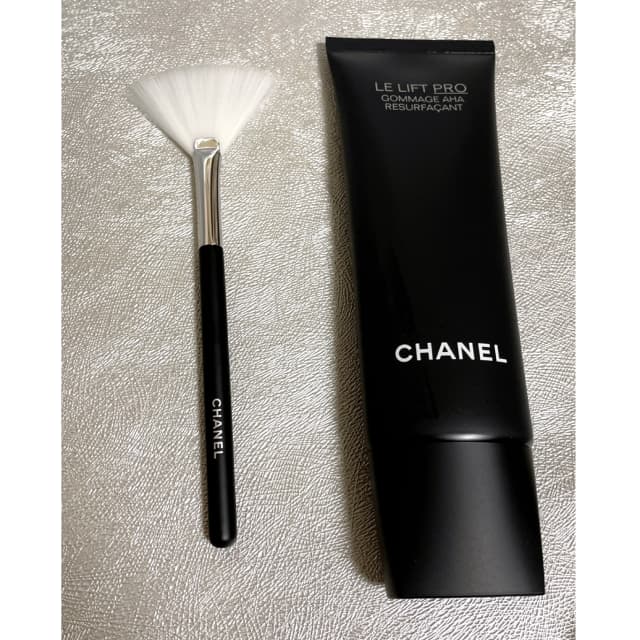 きっぽさんの「シャネル LL プロ リテクスチャライジング ピール」の