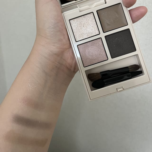 yukarinaさんの「アディクション ザ アイシャドウ パレット +