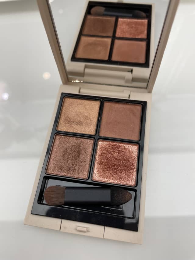 Mari(まり)さんの「RMK シンクロマティック アイシャドウパレット」の