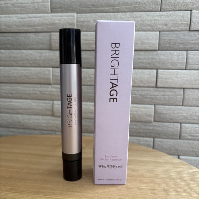 あいさんの「ブライトエイジ アイゾーン ダブルリバイタライザー」の