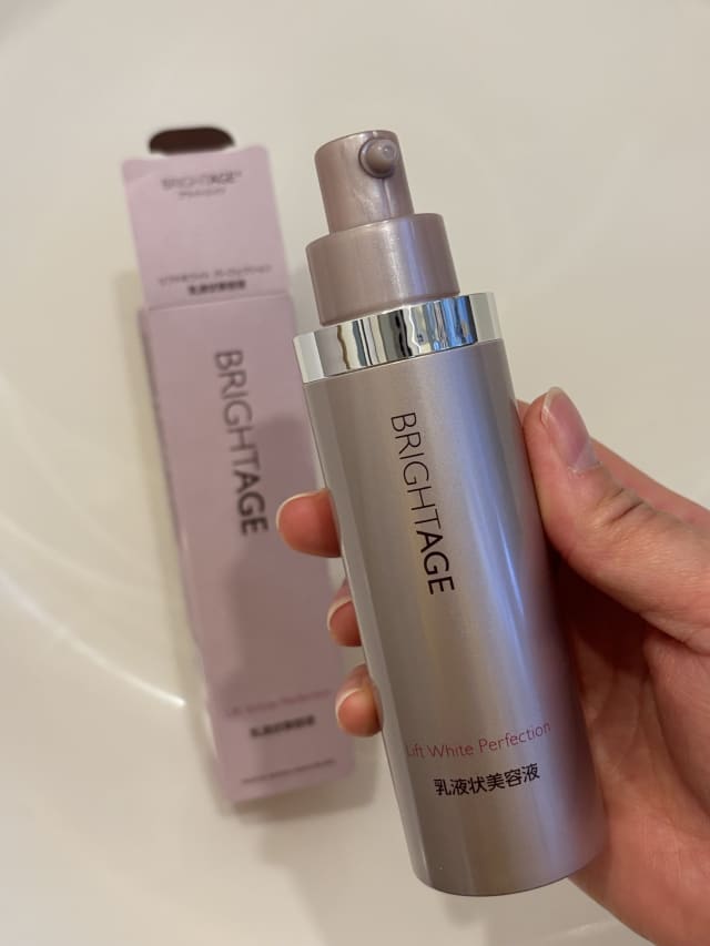 Dorisさんの「ブライトエイジ リフトホワイト パーフェクション」の