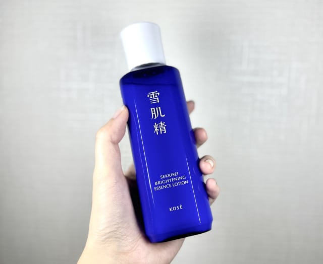 makoさんの「雪肌精 薬用雪肌精 ブライトニング エッセンス makoさんの「雪肌精 薬用雪肌精 ブライトニング エッセンス
