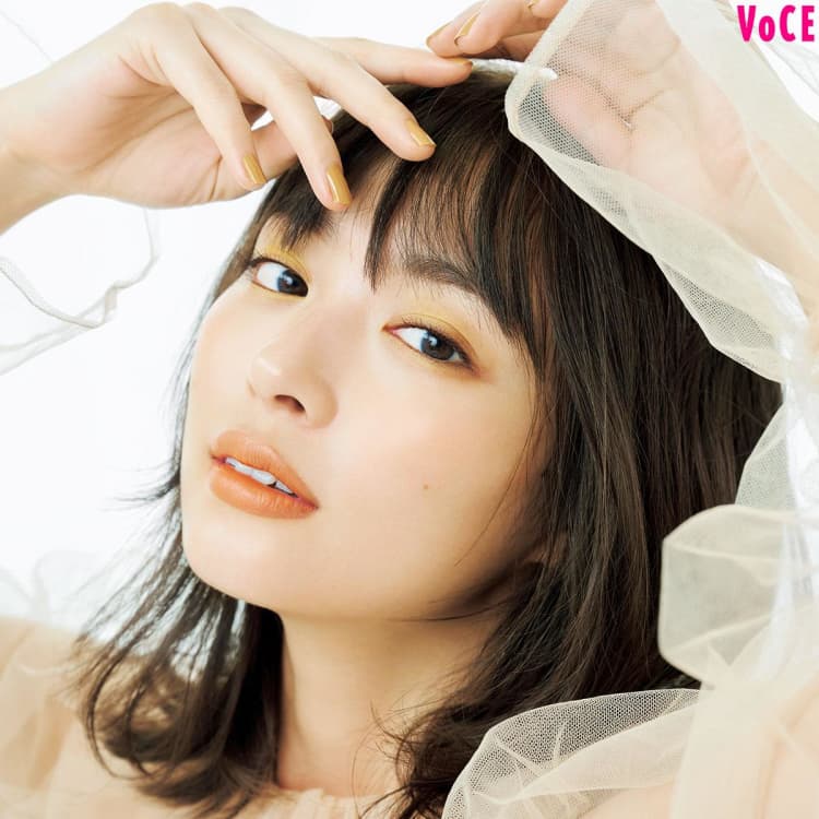 VOCE2020年11月号_内田理央