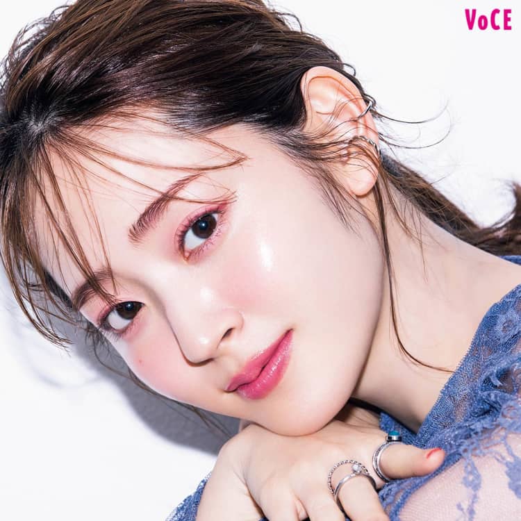 VOCE2021年3月号 鈴木愛理