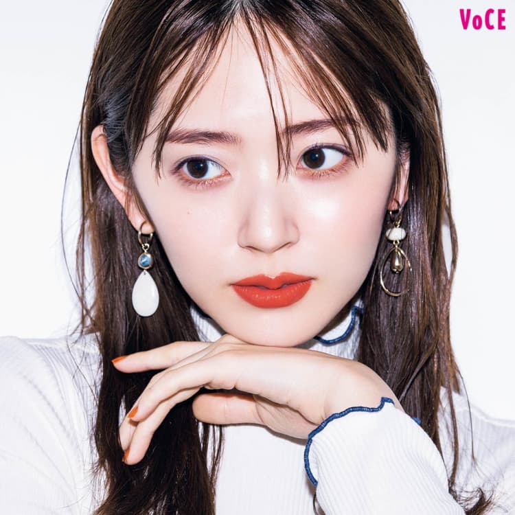 鈴木愛理の毎日使いたい春新色 オトナの ダスティオレンジ で垢抜け 美容メディアvoce ヴォーチェ 鈴木愛理の毎日使いたい春新色 オトナの ダスティオレンジ で垢抜け 美容メディアvoce ヴォーチェ