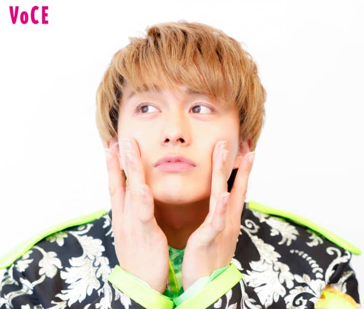 美容王子『BOYS AND MEN』小林 豊さんに聞く真冬のスキンケア術【VOCE