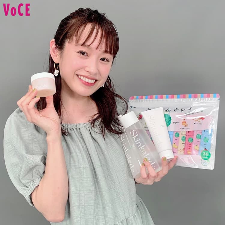 高橋愛さん出演!「キューサイのケール青汁&スキンケアで!『キレイを育むモーニングルーティン』を語ろう」インスタライブレポ