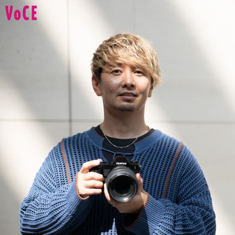 待ち受け写真がブームのshock Eyeさん 本人直撃で聞いた深イイ話 Shock Eyeの神社習慣 美容メディアvoce ヴォーチェ 待ち受け写真がブームのshock Eyeさん 本人直撃で聞いた深イイ話 Shock Eyeの神社習慣 美容メディアvoce ヴォーチェ