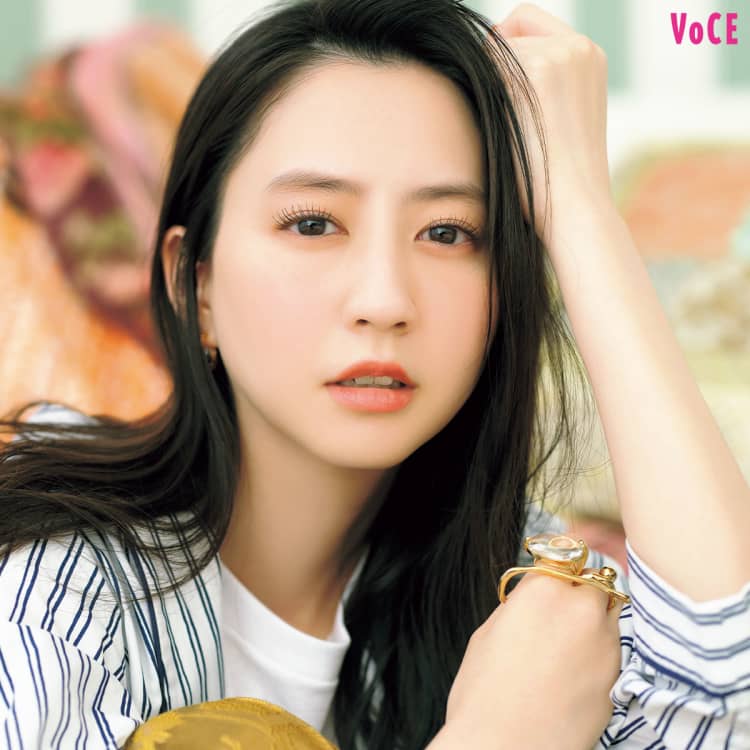VOCE2022年2月号 河北麻友子
