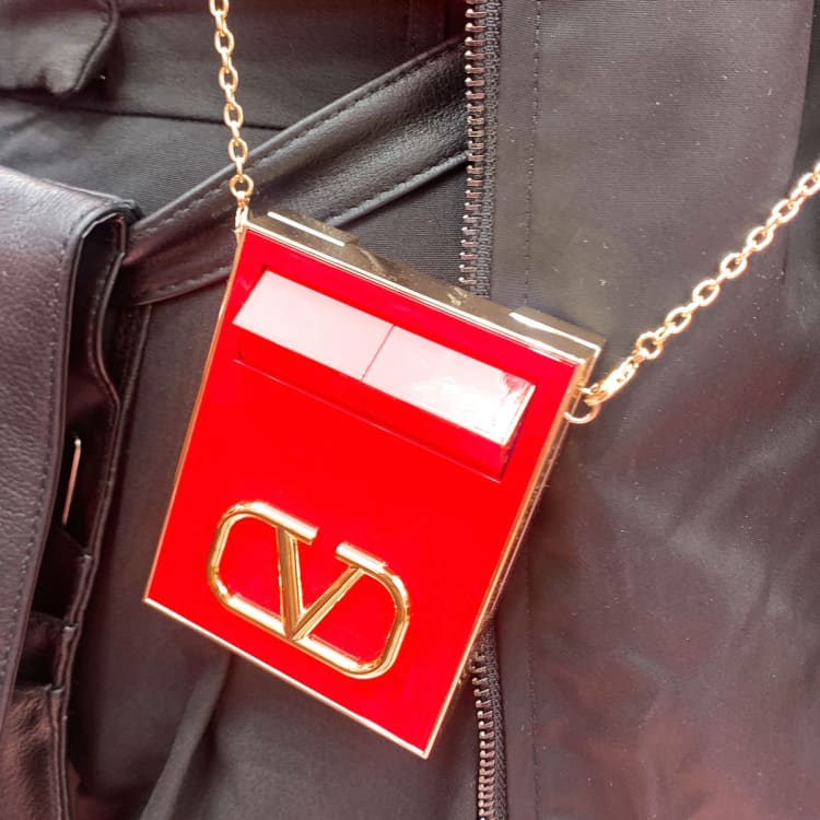 期間限定】値下げしました⭐︎Valentino GO クラッチ ＆ ミニロッソ(新品)