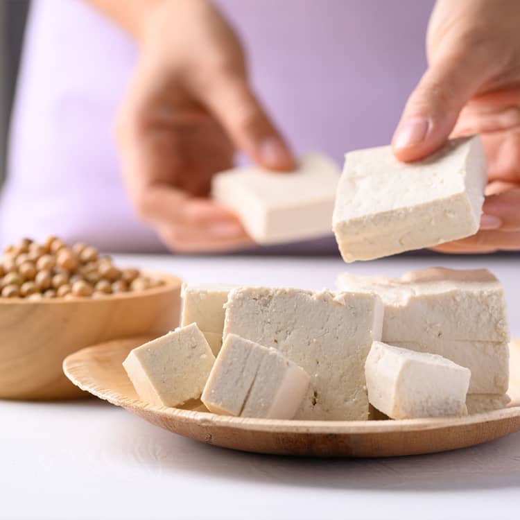 ダイエットの大定番食品「豆腐」のメリットとは? 効果アップの食べ方も伝授!