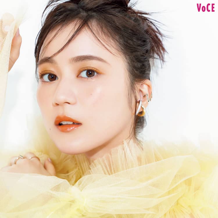 【生田絵梨花】今季大注目のイエローラメでメイク!ギャルに見えないコツとは?