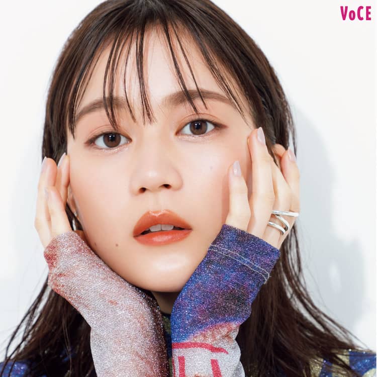 【生田絵梨花】大胆なホワイトラメメイクで登場!視線を独り占めするきらめき