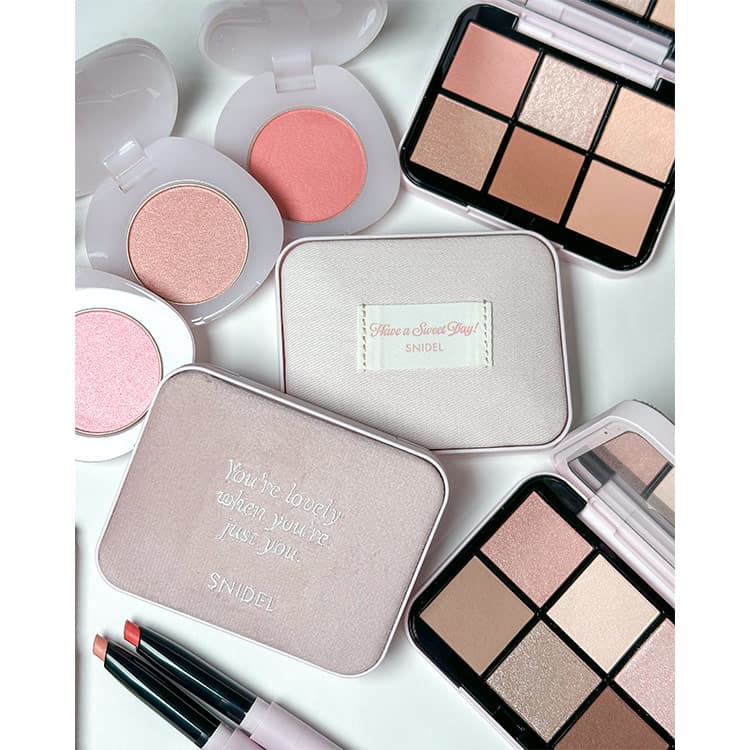 スナイデルの春コスメ2026】淡くやわらかなムードに包まれる春