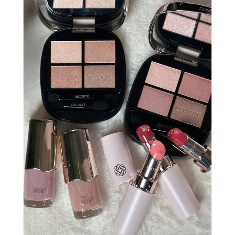 スキンシャドウ デザイニング パレットが登場した記事｜美容メディア