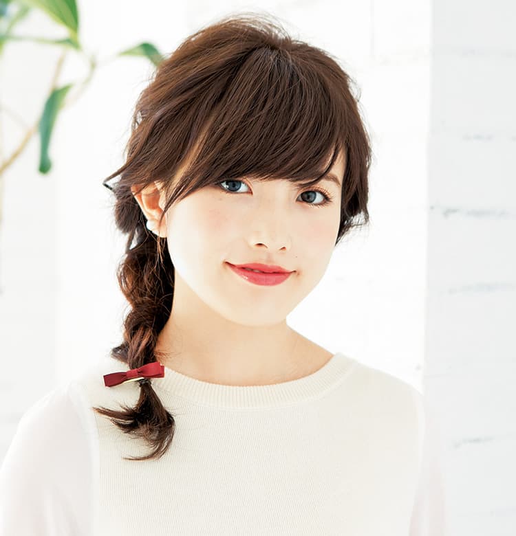 3分で くるりんぱ三つ編み で最高にかわいく ビューティニュース 美容メディアvoce ヴォーチェ 3分で くるりんぱ三つ編み で最高にかわいく ビューティニュース 美容メディアvoce ヴォーチェ