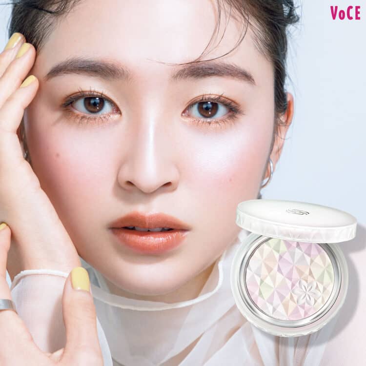 ハイライトの効かせ方－美容メディアVOCE(ヴォーチェ)