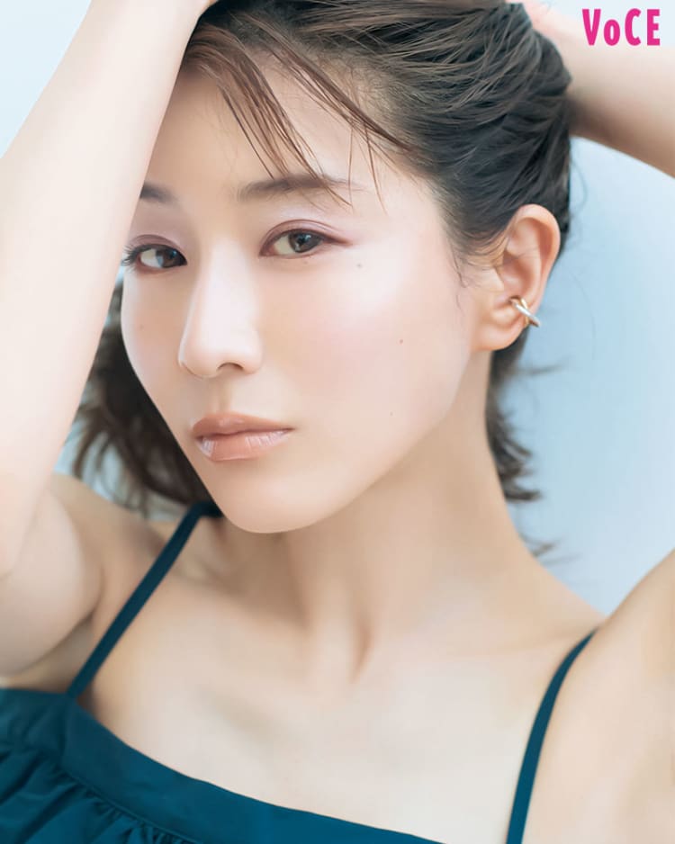 田中みな実】スック、スナイデルビューティの夏コスメで、肌の「透明感