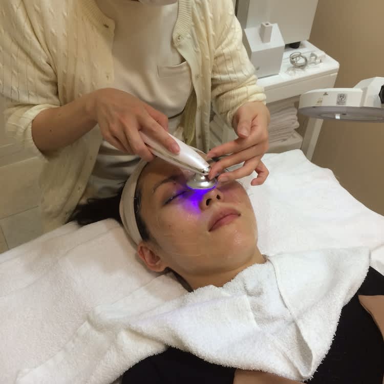 毛穴ケア専門サロン ウビクエ 初体験 長年溜まった毛穴の汚れとさようなら ビューティニュース 美容メディアvoce ヴォーチェ