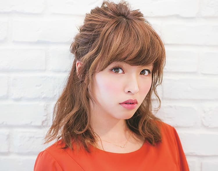 アフター5は速攻変身 シーン別ヘアアレンジでイイ女度up ビューティニュース 美容メディアvoce ヴォーチェ