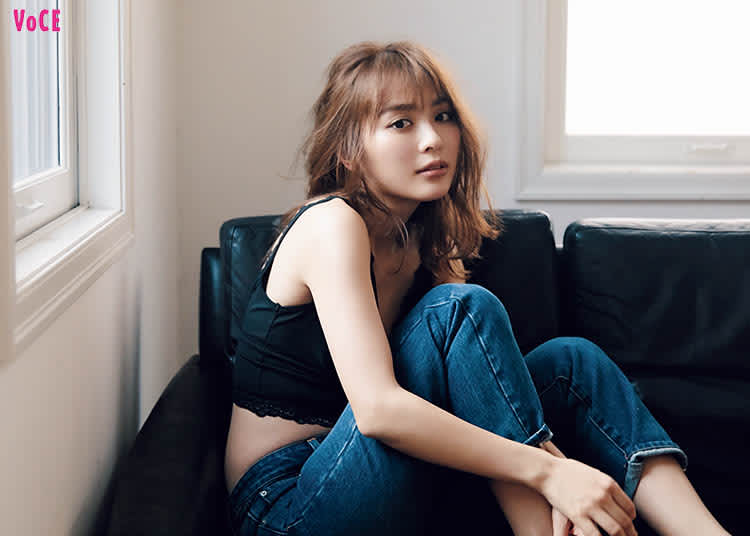内田理央　PRタペストリー 内田理央「だーりおボディ」になりたい！ 憧れのカラダになる
