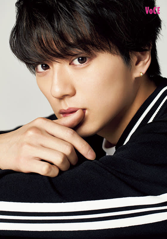 VOCE2019年10月号 新田真剣佑