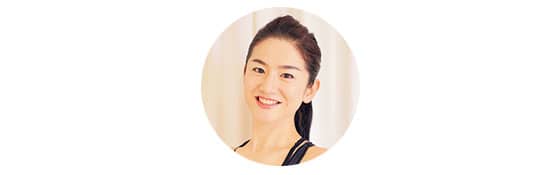 首 肩 背中のコリが顔を大きく見せていた 姿勢を正して小顔に ビューティニュース 美容メディアvoce ヴォーチェ 首 肩 背中のコリが顔を大きく見せていた 姿勢を正して小顔に ビューティニュース 美容メディアvoce ヴォーチェ