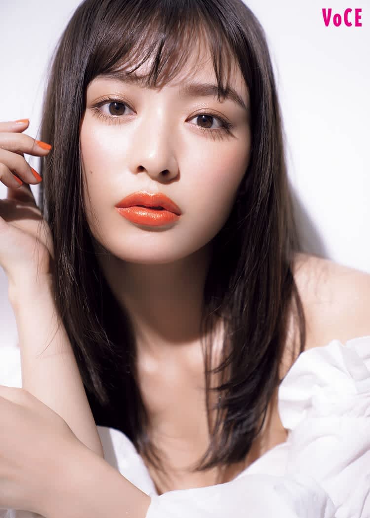実はコンプレックスだらけ 内田理央 ヘルシーボディの作り方q A Cover Beauty 美容メディアvoce ヴォーチェ 実はコンプレックスだらけ 内田理央 ヘルシーボディの作り方q A Cover Beauty 美容メディアvoce ヴォーチェ