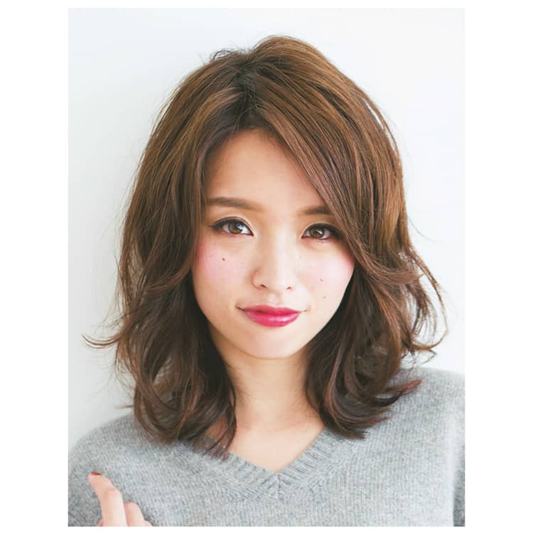 最強の小顔ヘアを公開 即効で印象が変わります ビューティニュース 美容メディアvoce ヴォーチェ