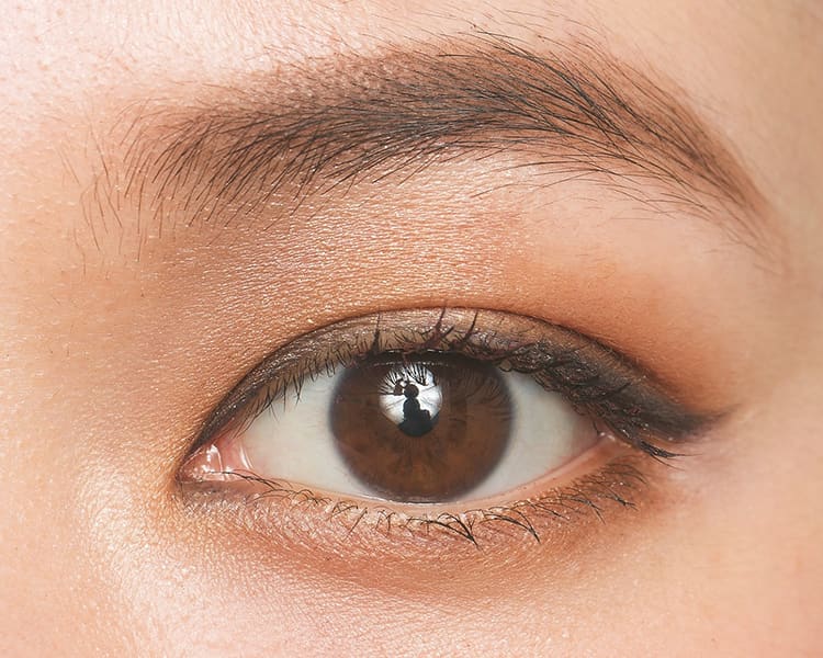 ビューティニュース イガリさんのブラウンメイク講座 横幅 拡張オシャレなコンサバメイク プレイバック イガリ 美容メディアvoce ヴォーチェ