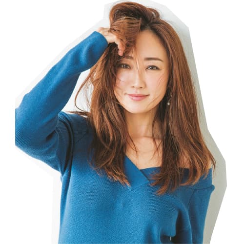 ヘアスタイルでなりたい風情を手に入れる 神崎恵の印象操作テク 部分自撮り も効果的ってどういうこと ビューティニュース 美容メディアvoce ヴォーチェ ヘアスタイルでなりたい風情を手に入れる 神崎恵の印象操作テク 部分自撮り も効果的ってどういうこと ビューティニュース 美容メディアvoce ヴォーチェ